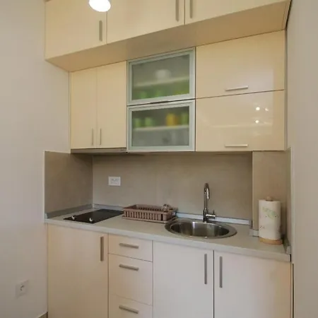 アパート Elsa S15