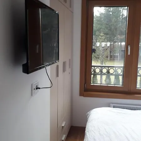 アパート Elsa S15 ズラティボール